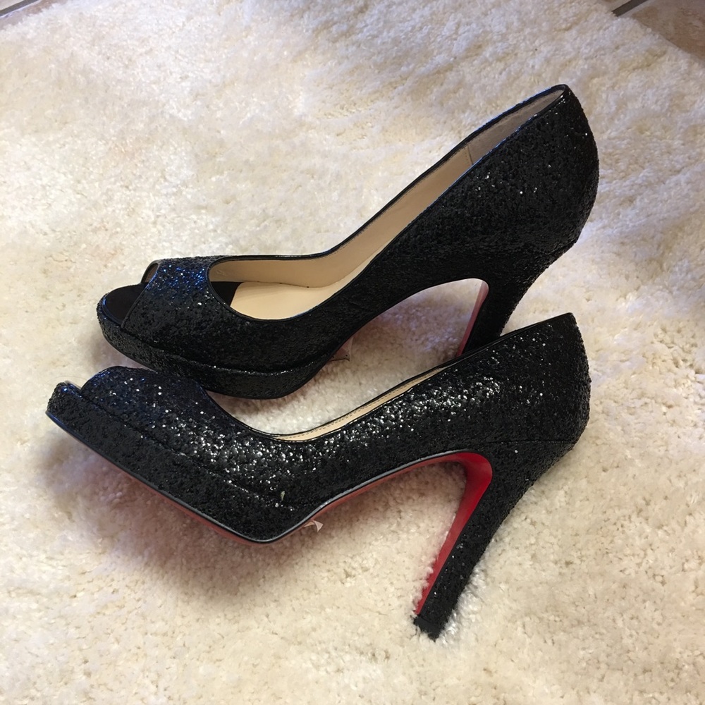 Oh Dear! Platform glitter peep toe. Brand new!